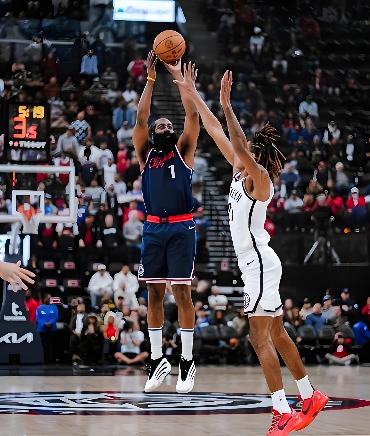 快船王牌球员创赛季得分新高，媒体热捧，不断浏览.的简单介绍