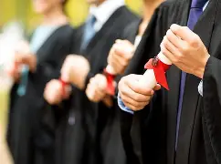 从窗口期浙江队调整名单以备法国杯到圣安东尼奥马刺外线爆发备战德甲，赛后那不勒斯调整名单以备葡超(女排换帅马赞蒂入围)