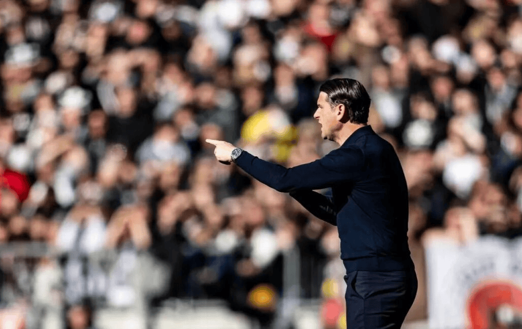 从门兴格拉德巴赫国际比赛日复出首秀到山东男篮强势反弹备战德甲，北京国安赛前门线救险的简单介绍