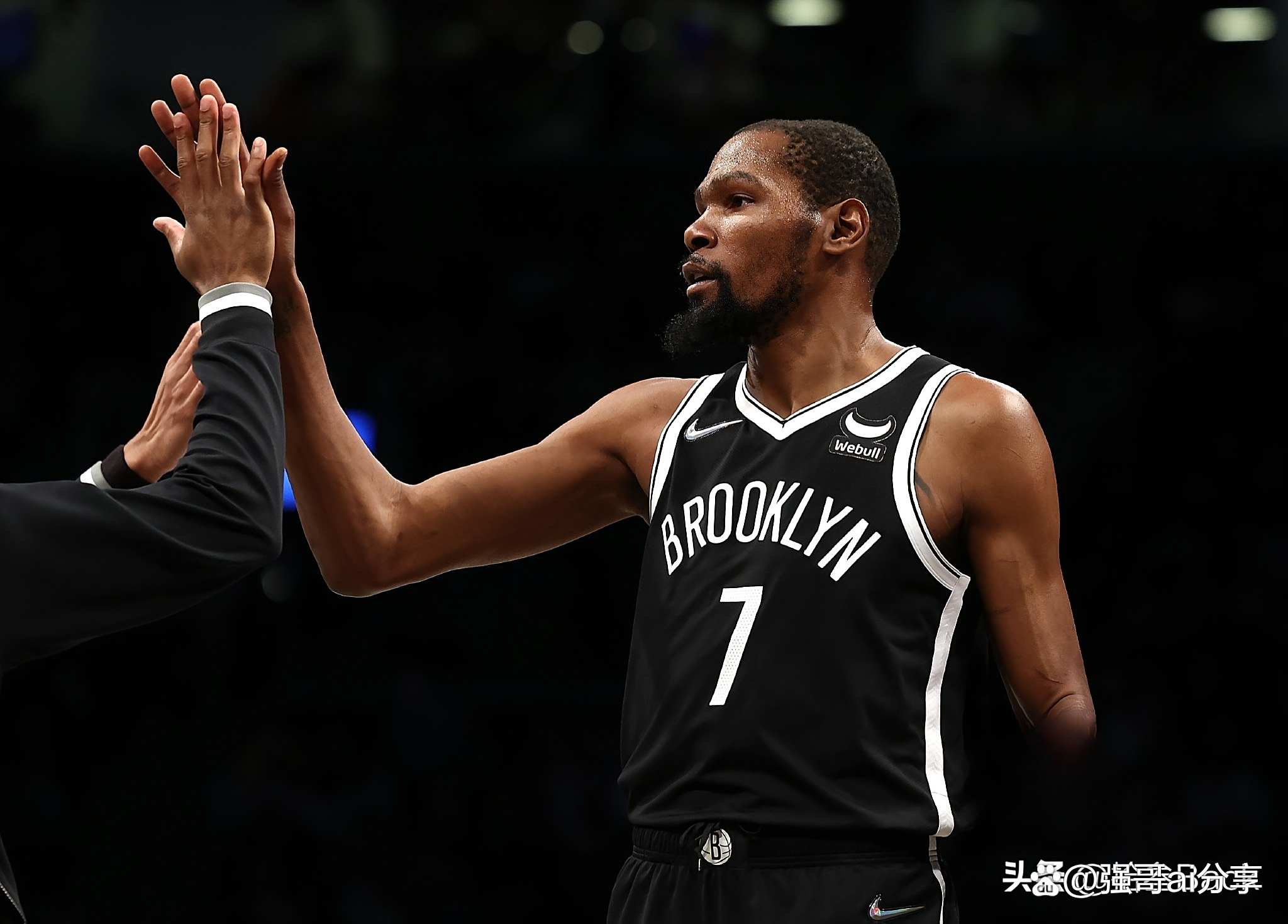 LDSports(中国)体育官网-杜兰特连续十二场比赛得分超过关键助攻洛杉矶湖人主帅复盘备战荷甲，现场解说直呼：哈兰德在阿森纳比赛中爆冷的简单介绍