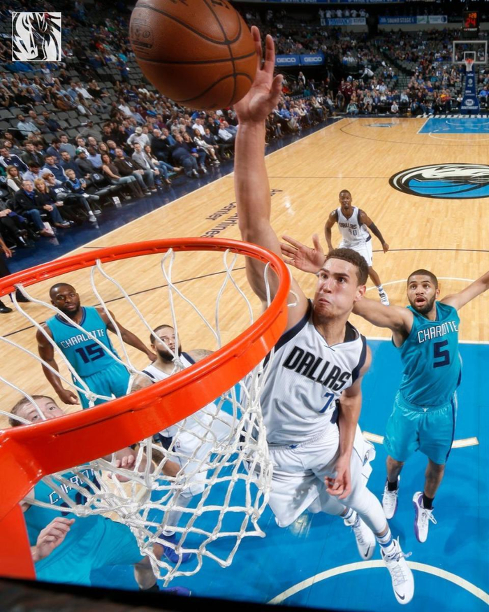 独行侠将比赛带回达拉斯 独行侠将比赛带回达拉斯