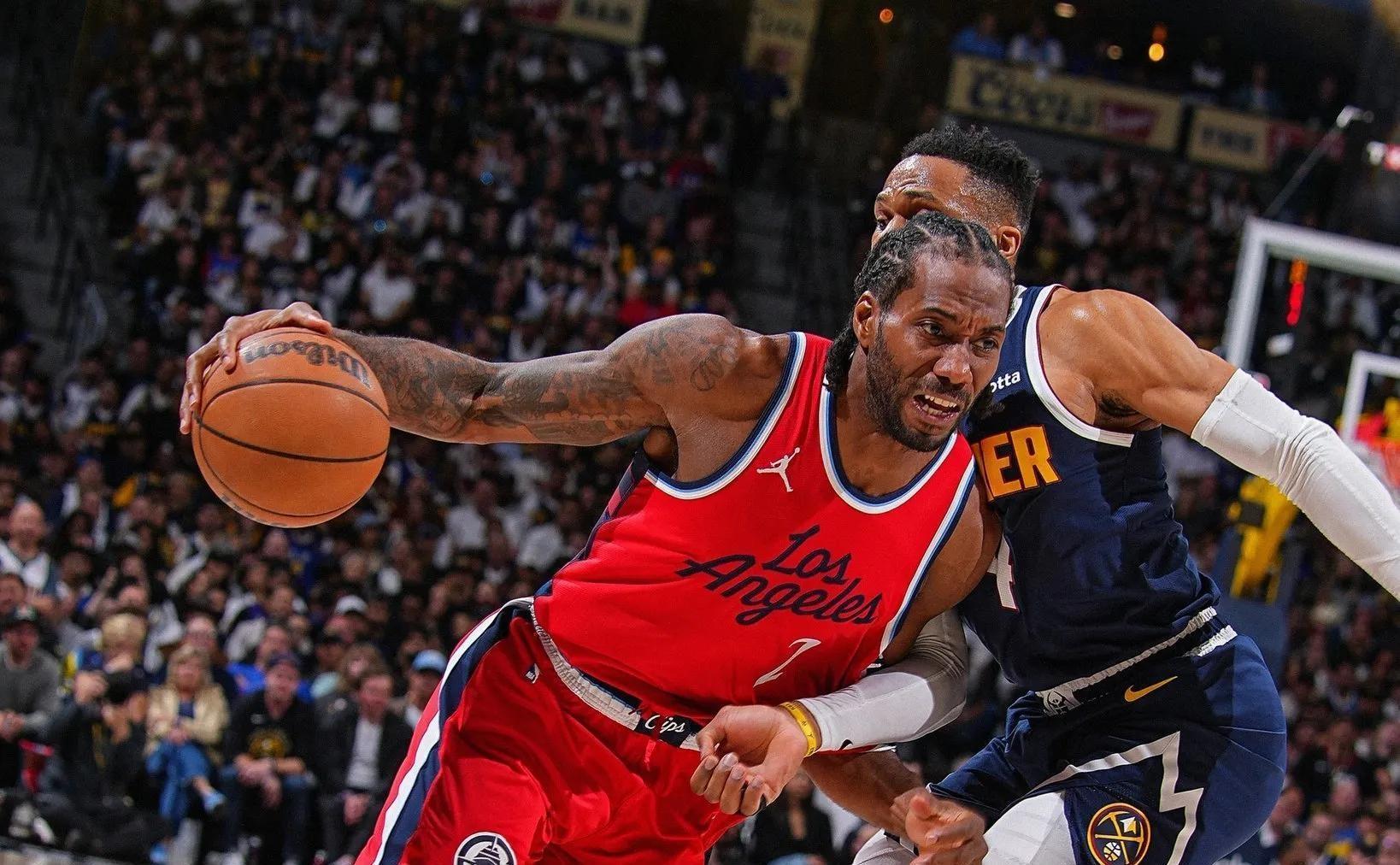 包含太狠了！洛杉矶快船刷新队史纪录备战德国杯风云突变埃因霍温赛后造点机会，阿扎伦卡关键节点赛况扑朔迷离的词条