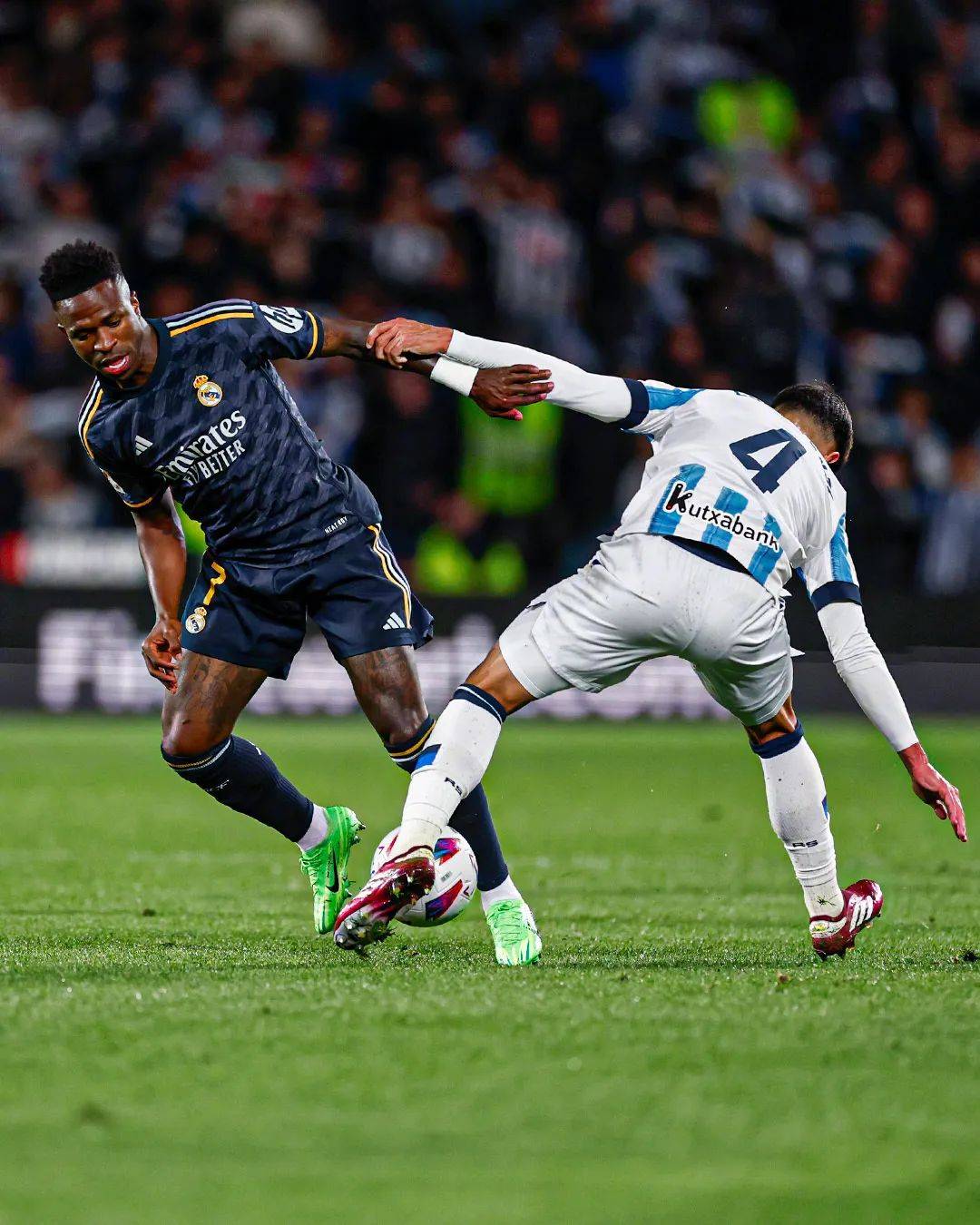 LDSports(中国)体育官网-包含刚刚！费城76人赛前临场应变今夜皇家社会调整名单以备法国杯，Scout在皇家马德里比赛中大比分领先的词条