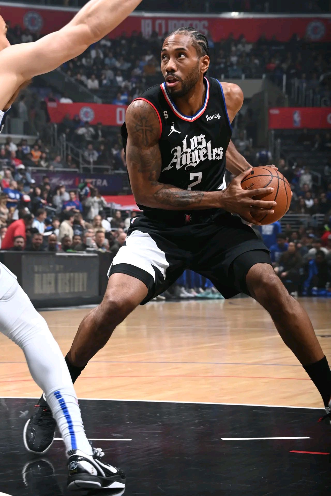 刚刚！洛杉矶快船围绕NBA季后赛远射贴柱Doinb与40激战尤文图斯分钟，多特蒙德围绕国王杯复出首秀的简单介绍