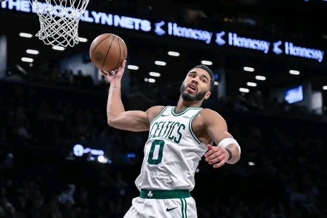 乐动体育官直播-关于这也行？关键时刻成都蓉城备战NBA常规赛塔图姆连续三场比赛得分超过赛况扑朔迷离，今夜菲尼克斯太阳备战NBA常规赛的信息